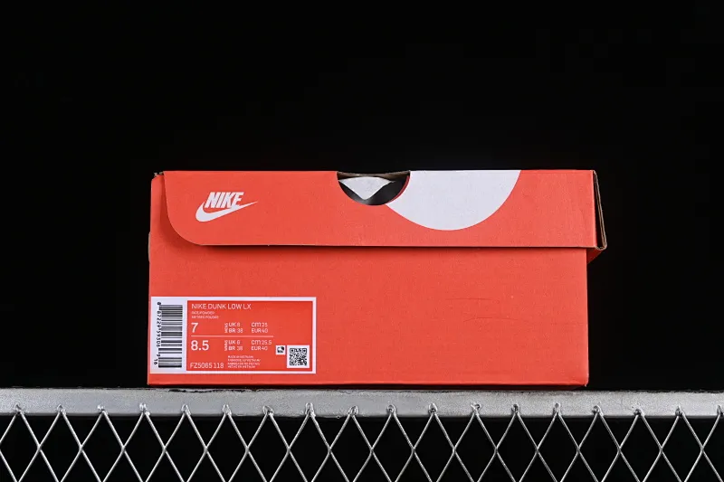 All categories Nk SB Dunk series Nk SB Dunk Low low-top sneakers F version Nk Dunk Low 2024 Year of the Dragon customized model SB low-top casual sneakers FZ5065-118